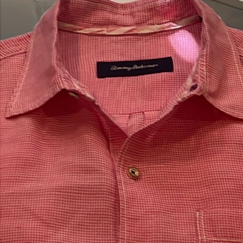 Fabulous Tommy Bahama, small linen, tinsel, button-down pink